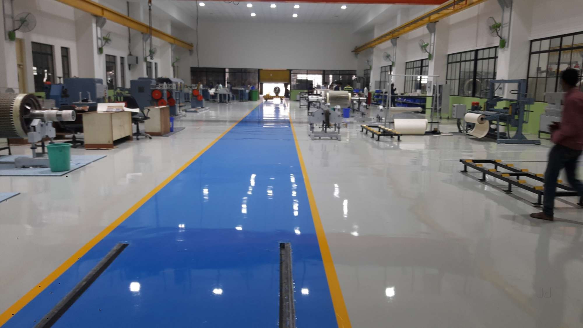 Best Epoxy Paint for Car Flooring in Bangladesh